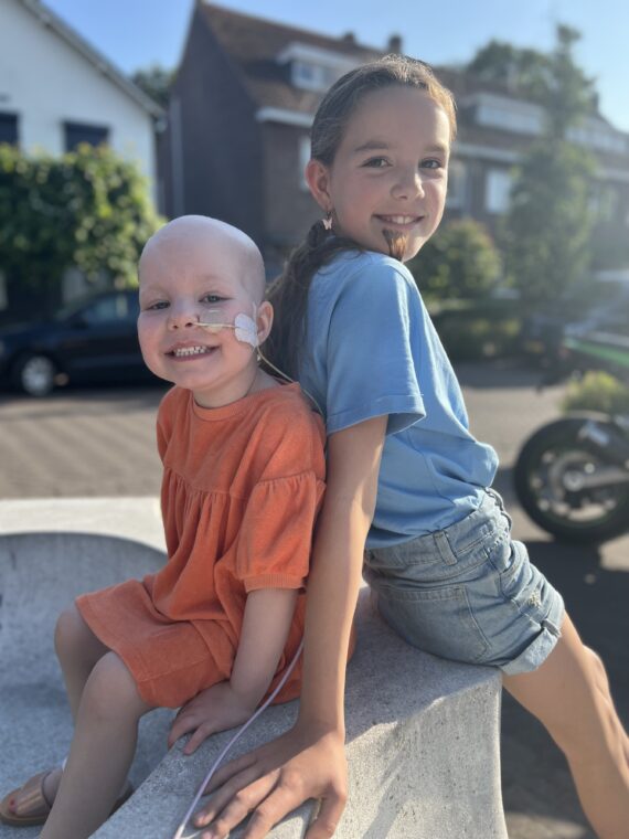 foto van een tijdje geleden van onze twee mooie meiden